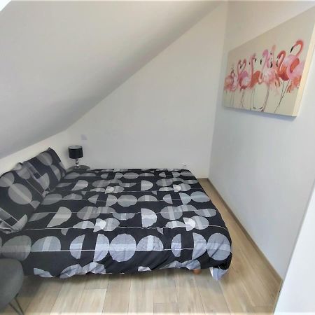 Appartement T3 "Yuca" Hyper Centre D'Ernée Eksteriør billede