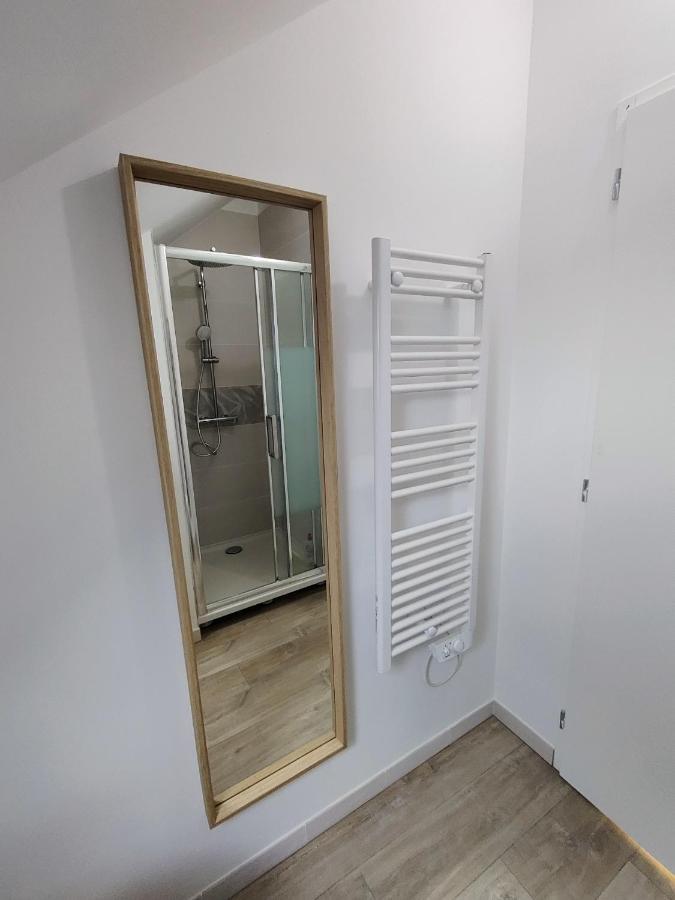 Appartement T3 "Yuca" Hyper Centre D'Ernée Eksteriør billede