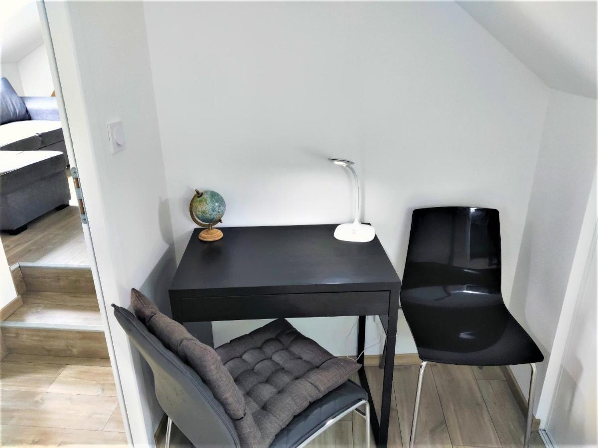 Appartement T3 "Yuca" Hyper Centre D'Ernée Eksteriør billede